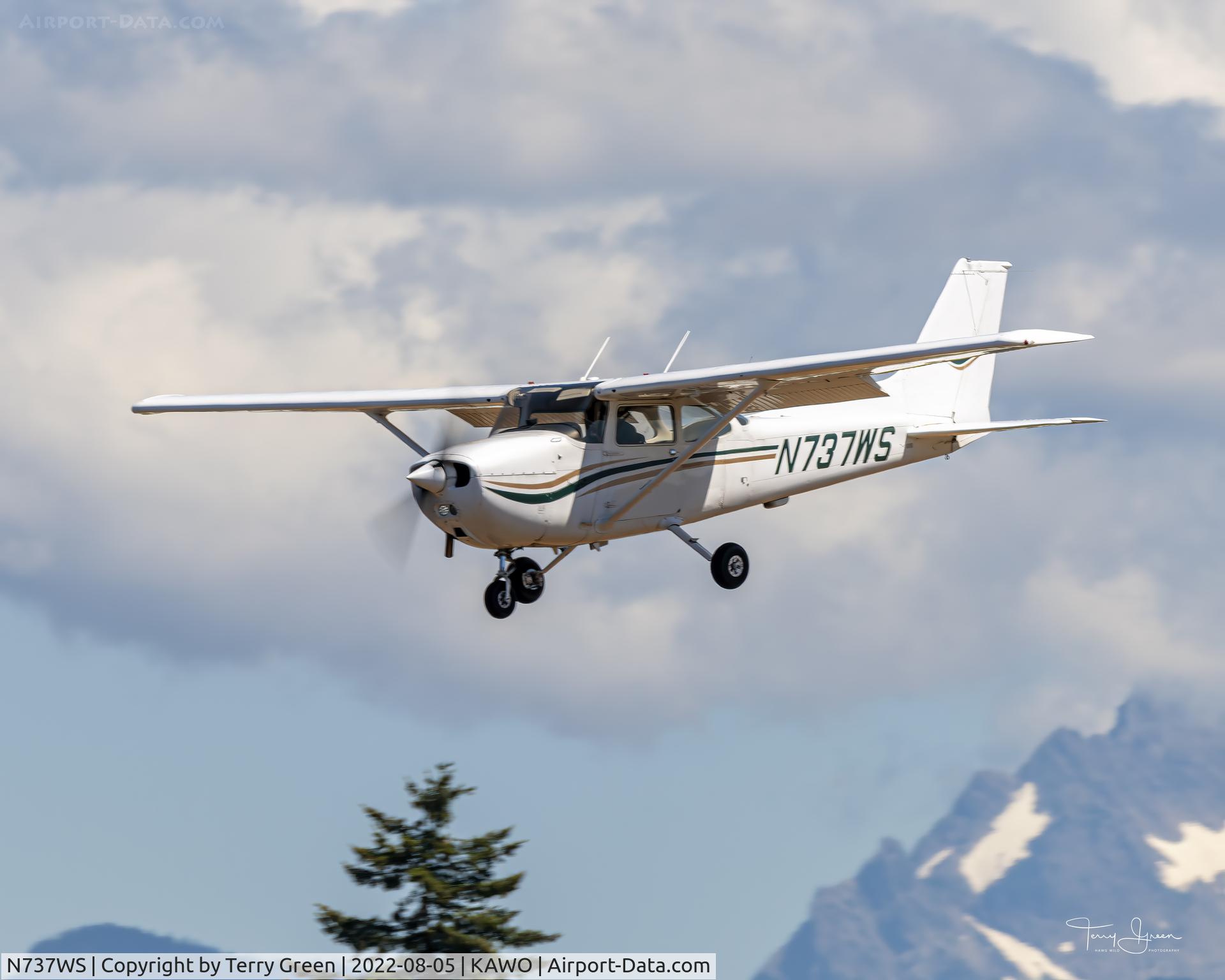 N737WS, 1978 Cessna 172N C/N 17269736, KAWO