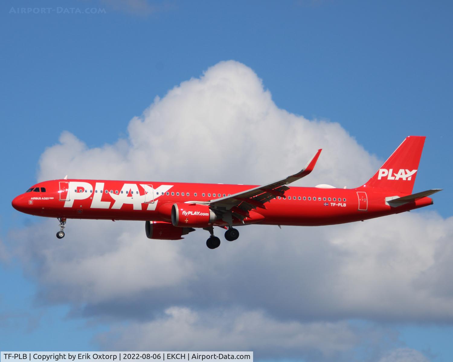 TF-PLB, 2018 Airbus A321-251N C/N 7945, TF-PLB landing rw 22L