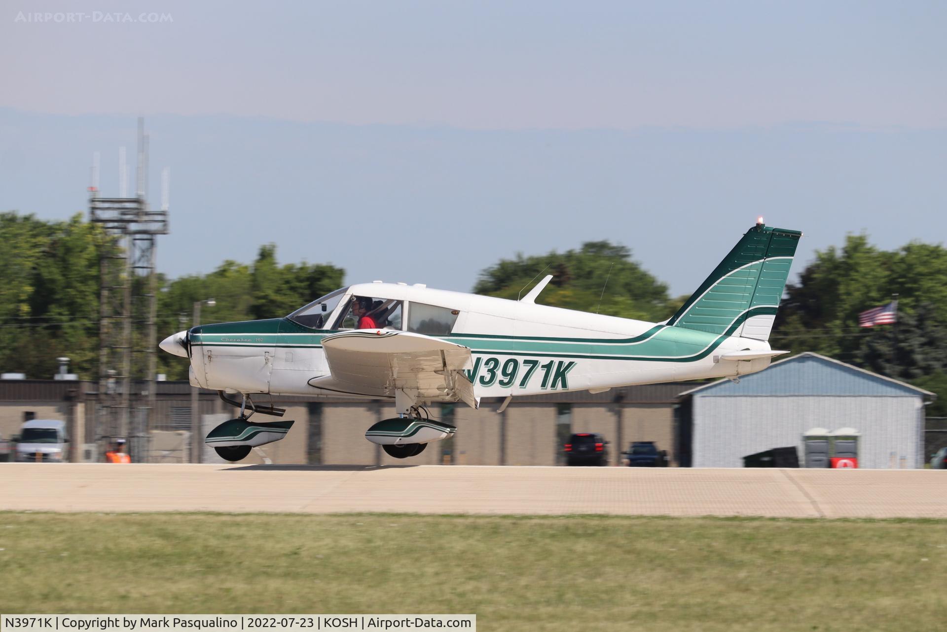N3971K, 1968 Piper PA-28-140 C/N 28-23856, Piper PA-28-140