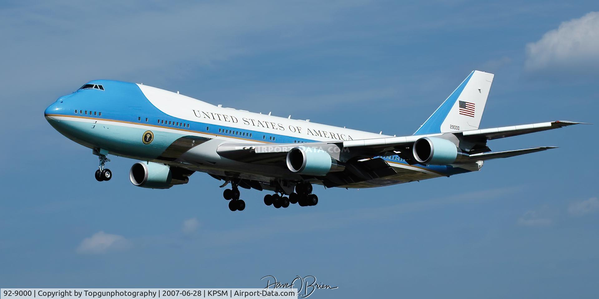 92-9000, 1987 Boeing VC-25A (747-2G4B) C/N 23825, AF1 inbound with George W Bush