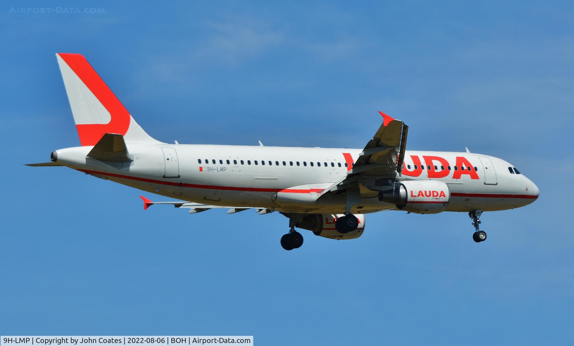 9H-LMP, 2008 Airbus A320-214 C/N 3616, Final approach to 08