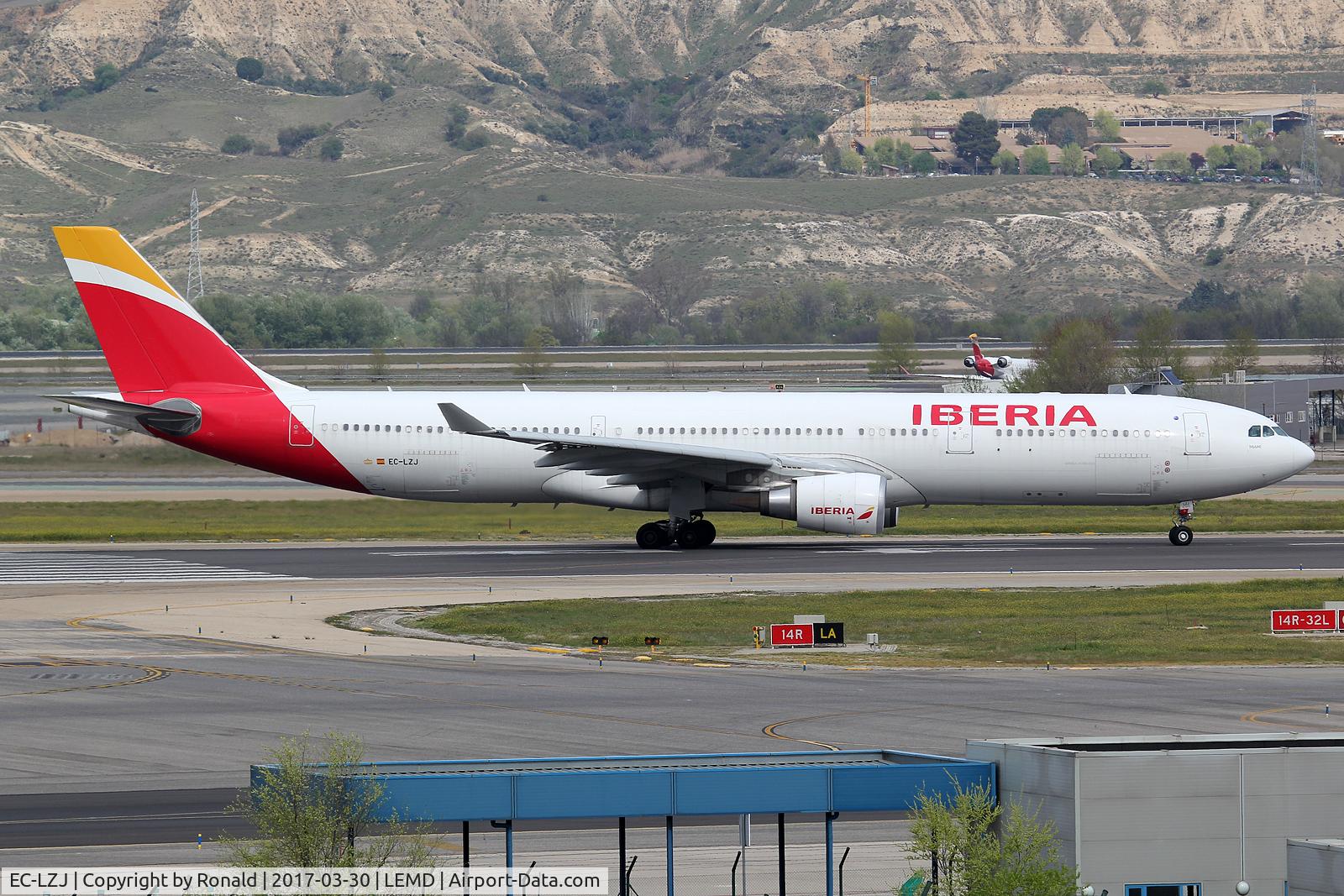 EC-LZJ, 2013 Airbus A330-302 C/N 1490, at mad