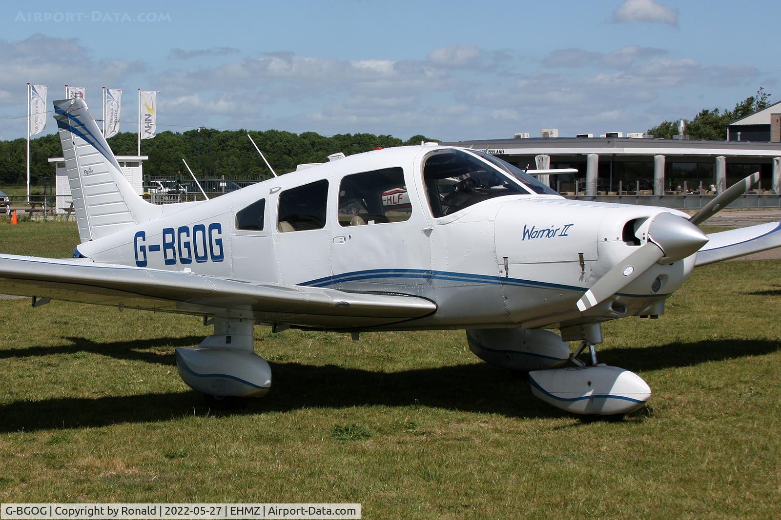 G-BGOG, 1979 Piper PA-28-161 Cherokee Warrior II C/N 28-7916350, at ehmz