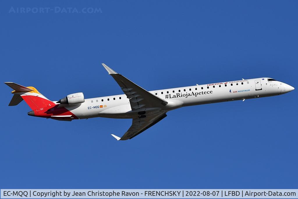 EC-MQQ, 2017 Bombardier CRJ-1000 (CL-600-2E25) C/N 19055, IB8697 / ANE61SX departure runway 05 to Madrid Barajas