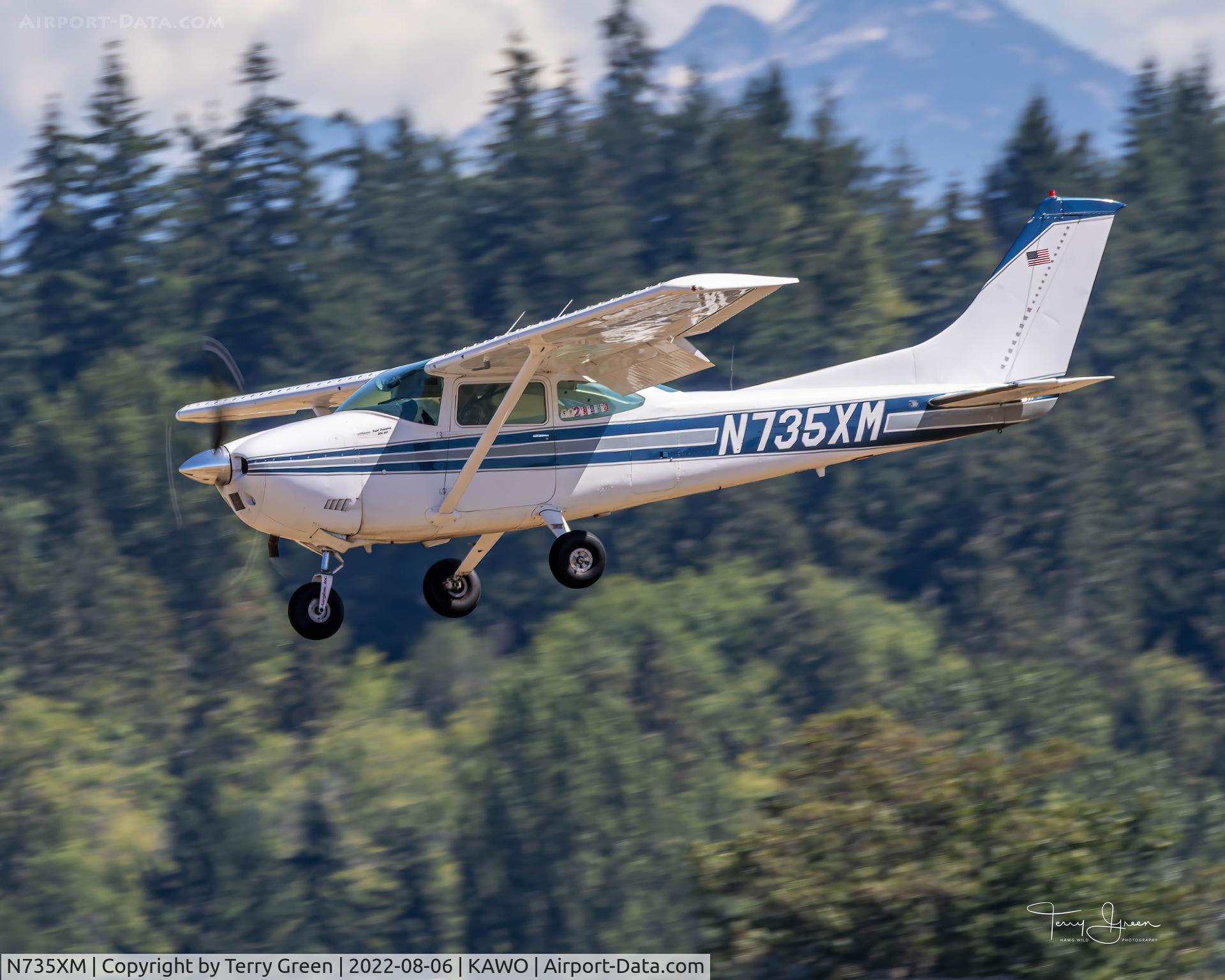 N735XM, 1977 Cessna 182Q Skylane C/N 18265767, KAWO