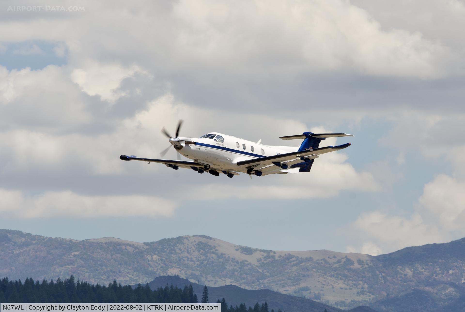 N67WL, 2017 Pilatus PC-12/47E C/N 1707, Truckee airport in California 2022.