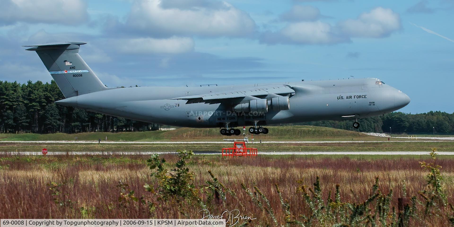 69-0008, 1969 Lockheed C-5A Galaxy C/N 500-0039, POLO51 working RW16