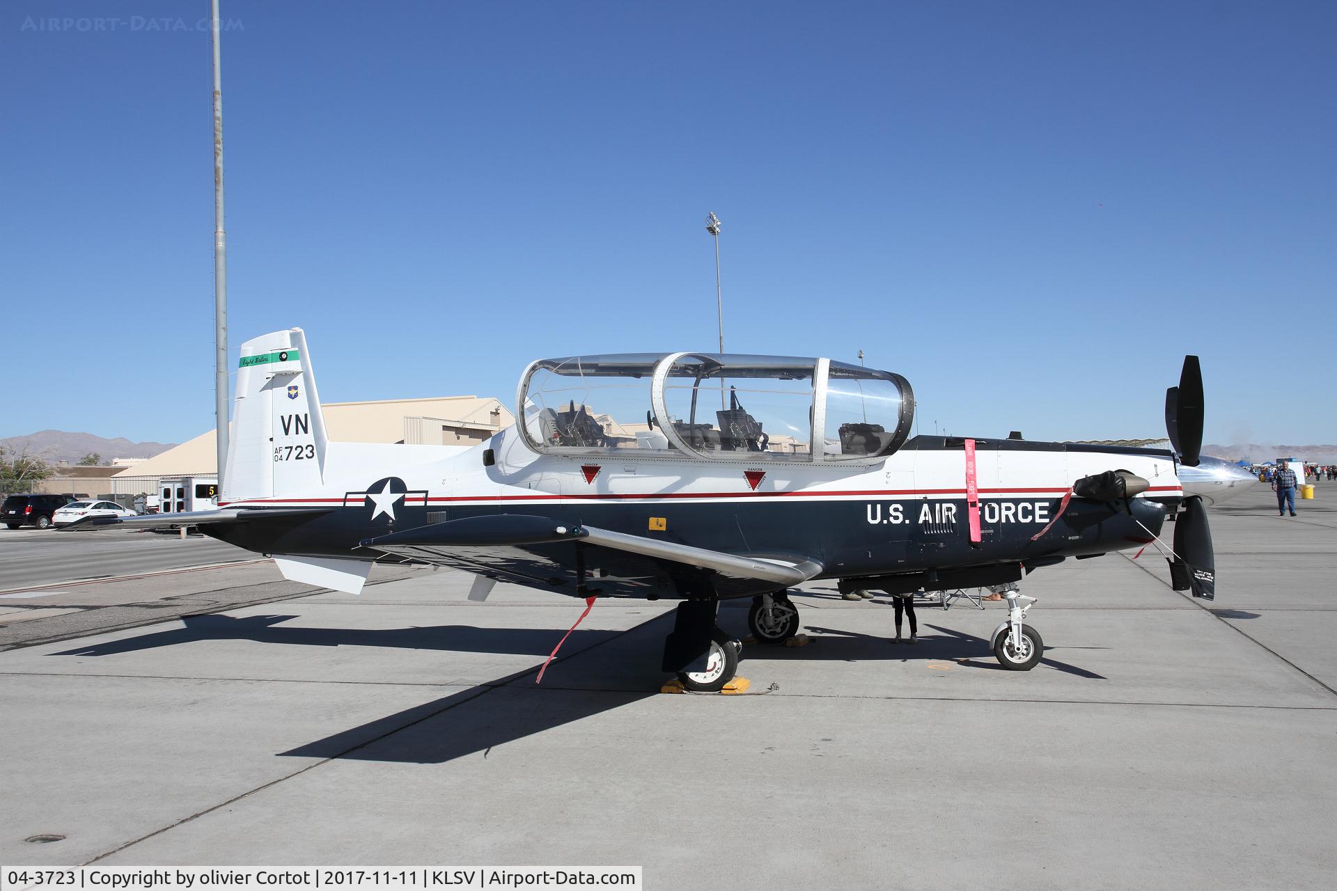 04-3723, 2004 Raytheon T-6A Texan II C/N PT-275, Nellis airshow 2017