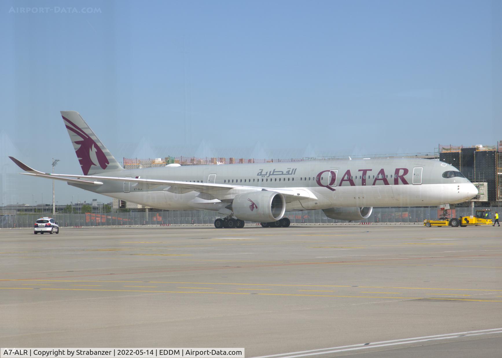 A7-ALR, 2017 Airbus A350-941 C/N 078, A350-941, c/n 78, A7-ALR of Qatar at MUC as QR60 to 
Doha on 05/14/22