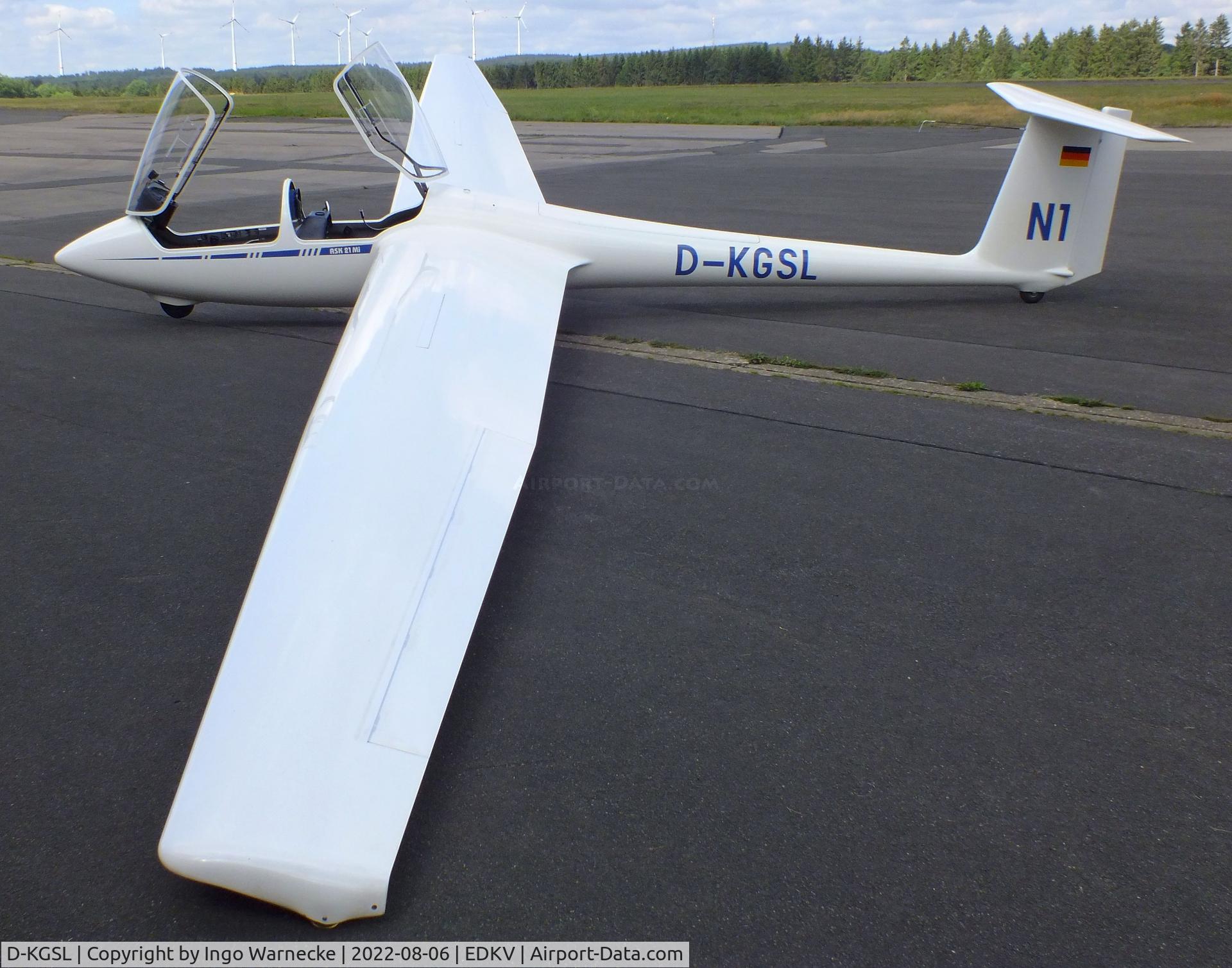 D-KGSL, Schleicher ASK-21Mi C/N 21886, Schleicher ASK-21Mi at the Dahlemer-Binz airfield