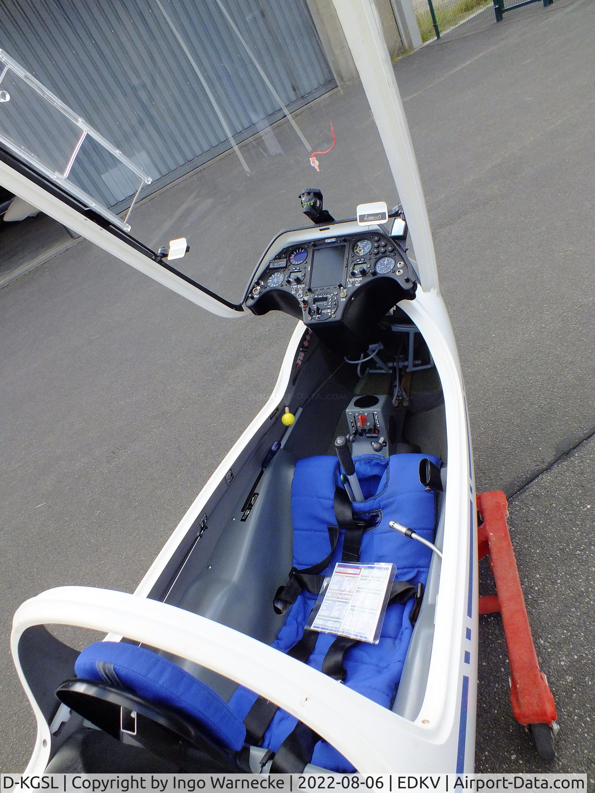 D-KGSL, Schleicher ASK-21Mi C/N 21886, Schleicher ASK-21Mi at the Dahlemer-Binz airfield  #c
