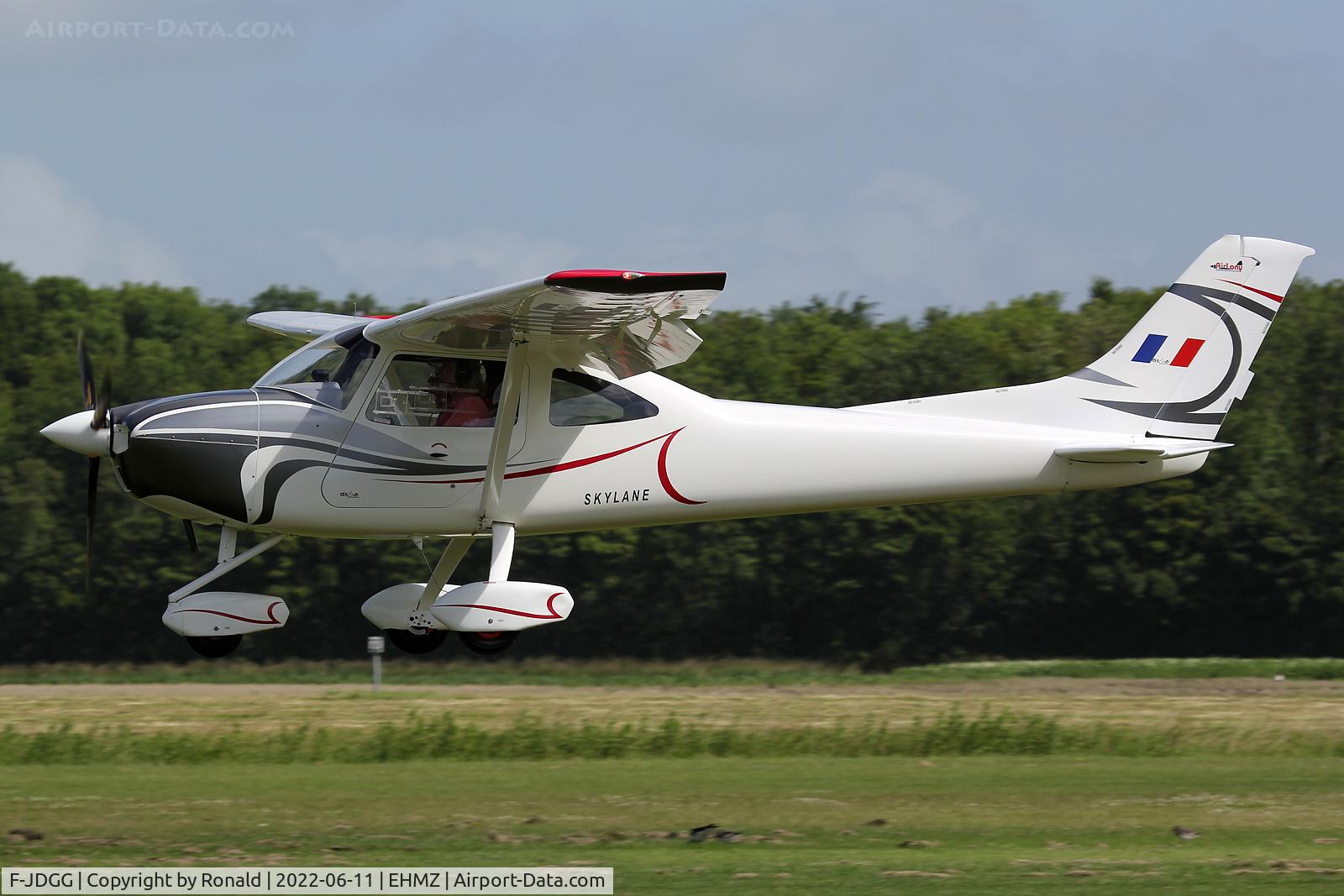 F-JDGG, Cessna 182M Skylane Skylane C/N unknown, at ehmz