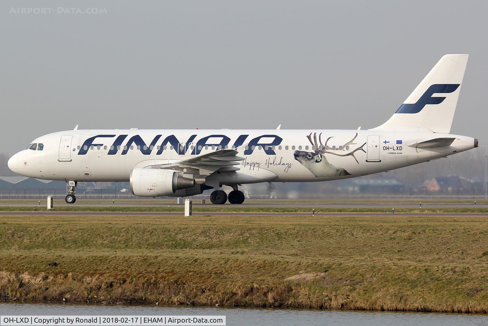 OH-LXD, 2001 Airbus A320-214 C/N 1588, at spl