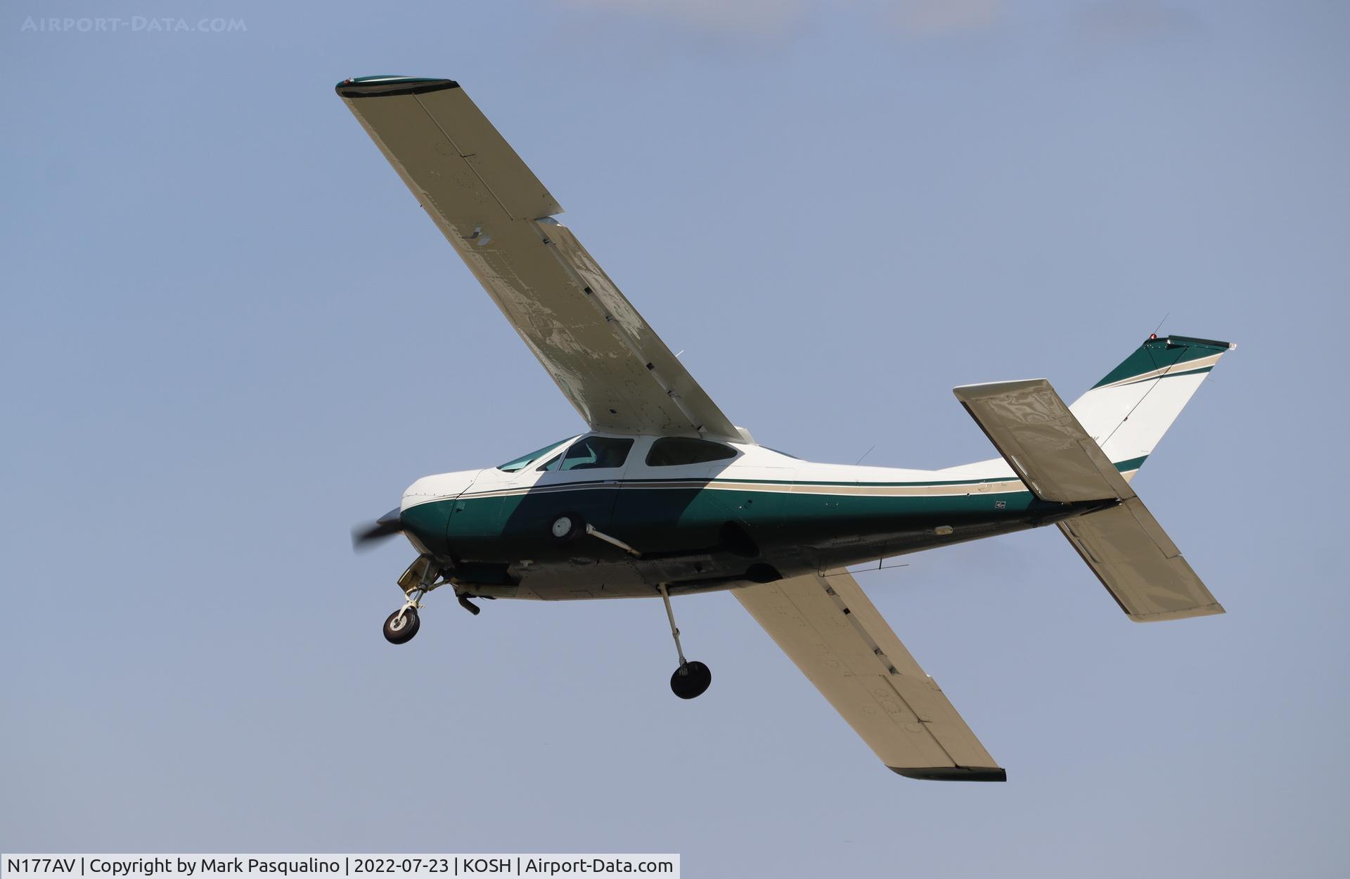 N177AV, 1976 Cessna 177RG Cardinal C/N 177RG0889, Cessna 177RG