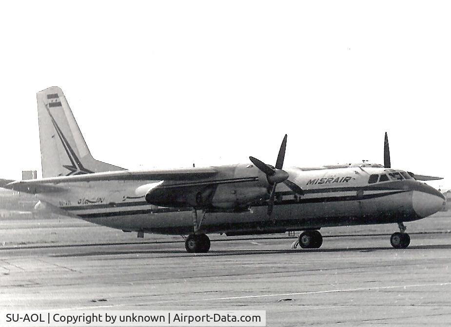 SU-AOL, 1966 Antonov AN-24B C/N 6 73 028 06, unknown  (at LHR 23.10.1967 with UAA Misrair titles.)