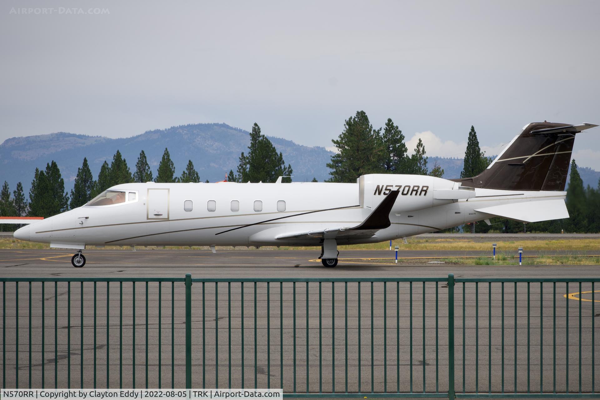 N570RR, 1999 Learjet 60 C/N 60-168, Truckee airport in California 2022.