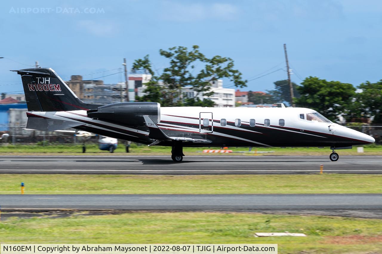 N160EM, 1999 Learjet 60 C/N 60-149, New livery paint