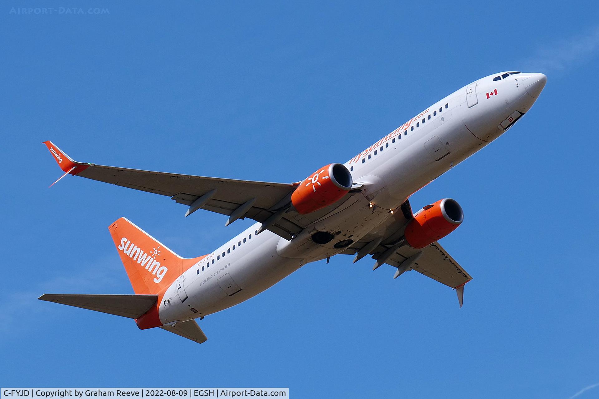 C-FYJD, 2015 Boeing 737-8Q8 C/N 41807, Departing from Norwich.