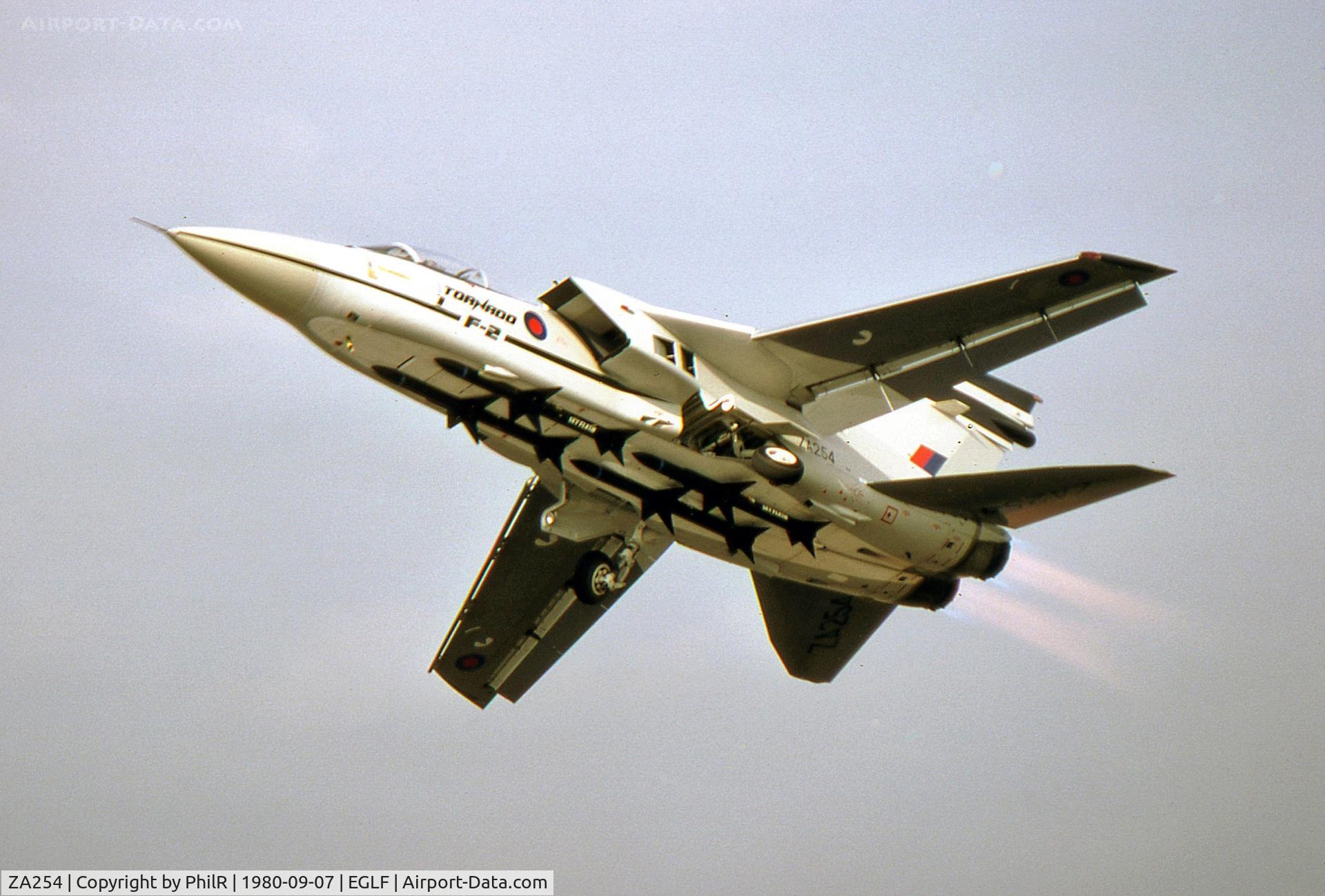 ZA254, 1979 Panavia Tornado F.2 C/N A01/003/AA001, RAF 1979 Panavia Tornado F2 ZA254 FIA (2)