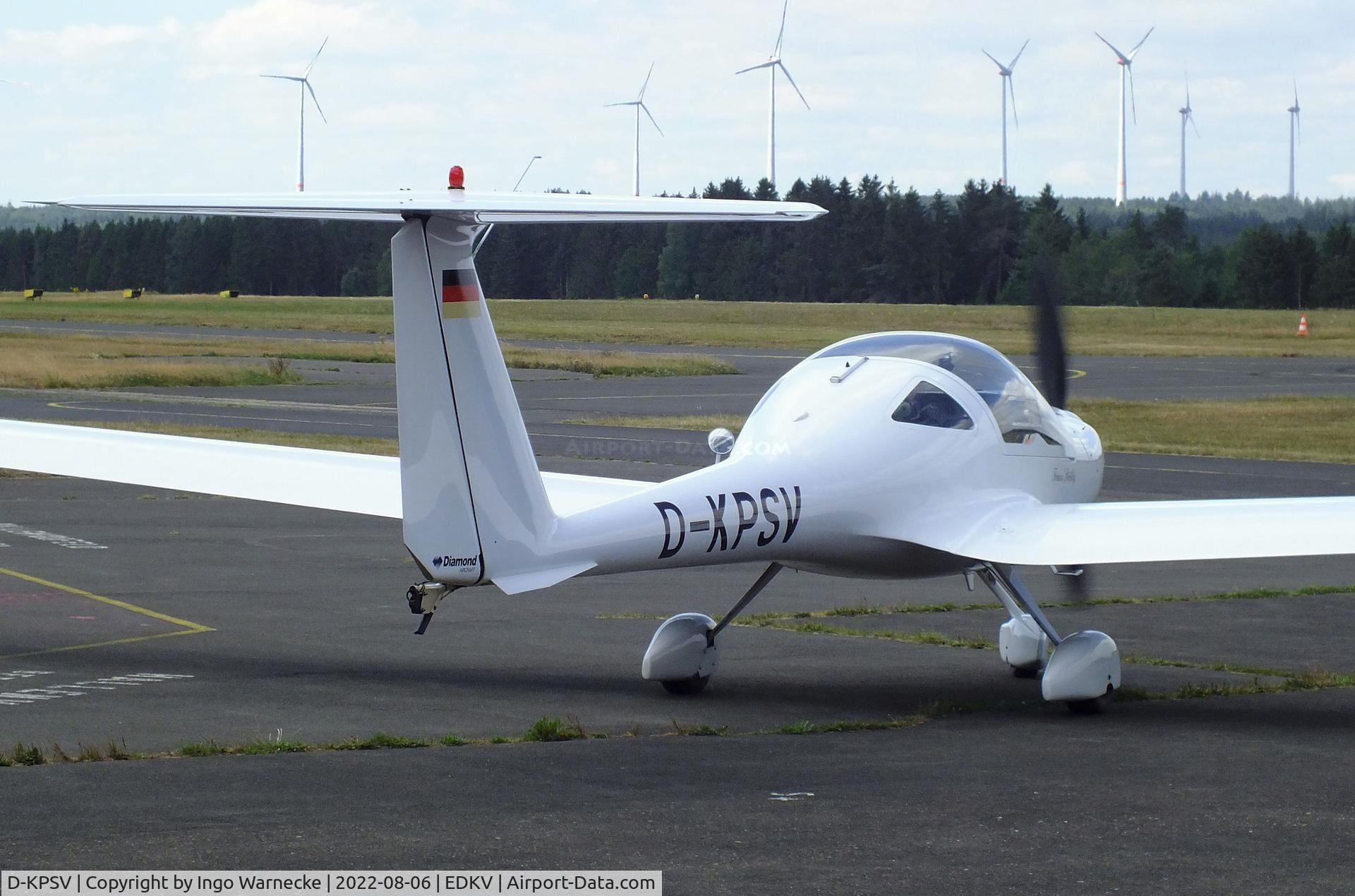 D-KPSV, Diamond HK-36TTC Super Dimona C/N 36820, Diamond HK-36 TTC Super Dimona at the Dahlemer-Binz airfield