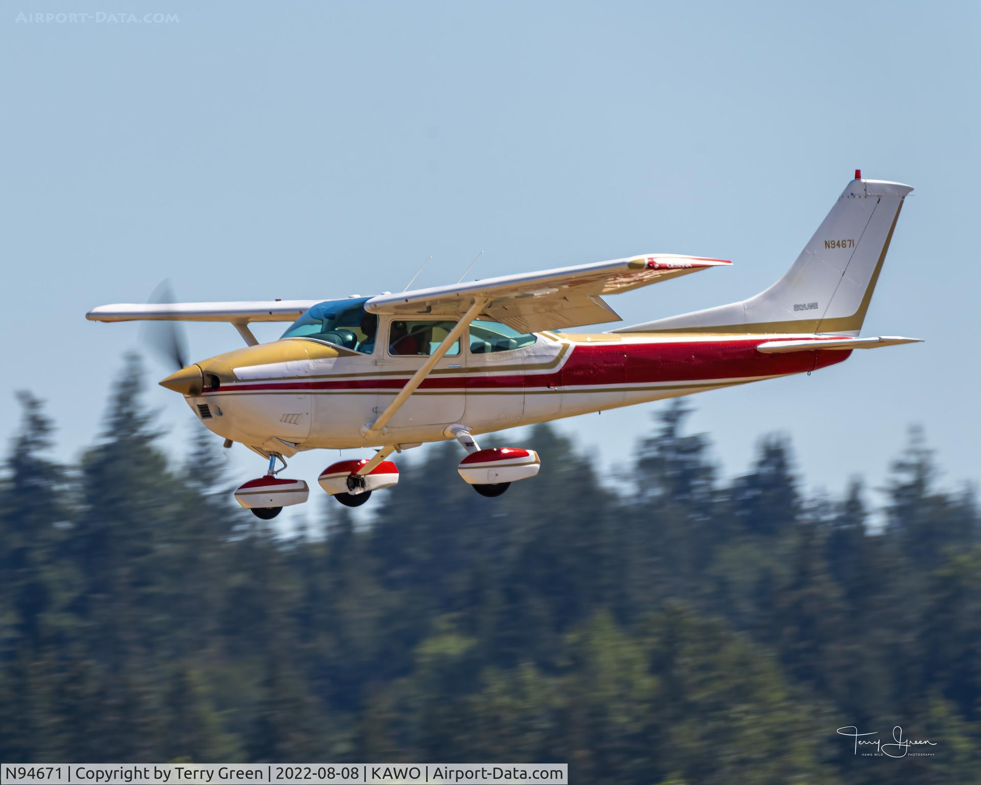 N94671, 1978 Cessna 182Q Skylane C/N 18266485, KAWO