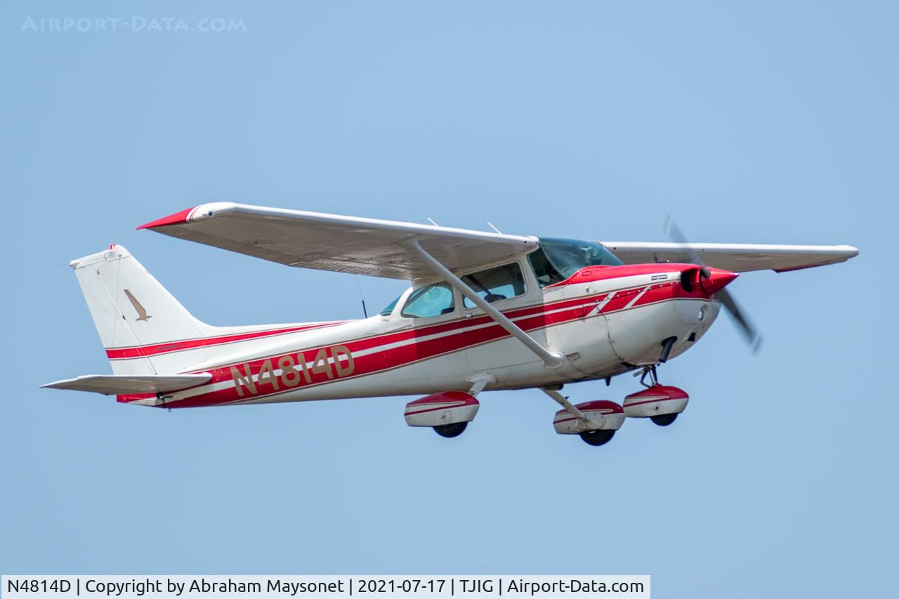N4814D, Cessna 172N C/N 17272366a, New on data base