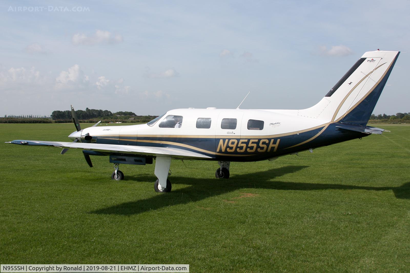 N955SH, 2002 Piper PA-46-350P Malibu Mirage C/N 4636339, at ehmz