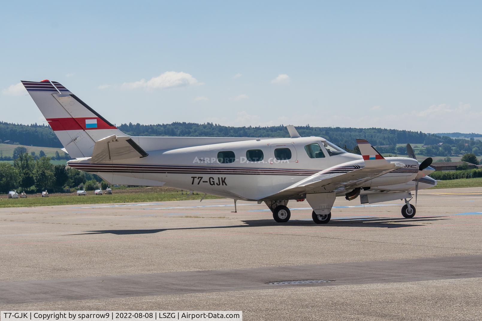 T7-GJK, 1974 Beech B-60 Duke C/N P-274, At Grenchen