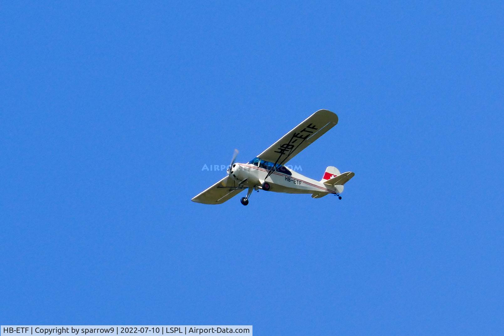 HB-ETF, 1946 Aeronca 7AC Champion C/N 7AC-1792, On downwind runway 05 LSPL