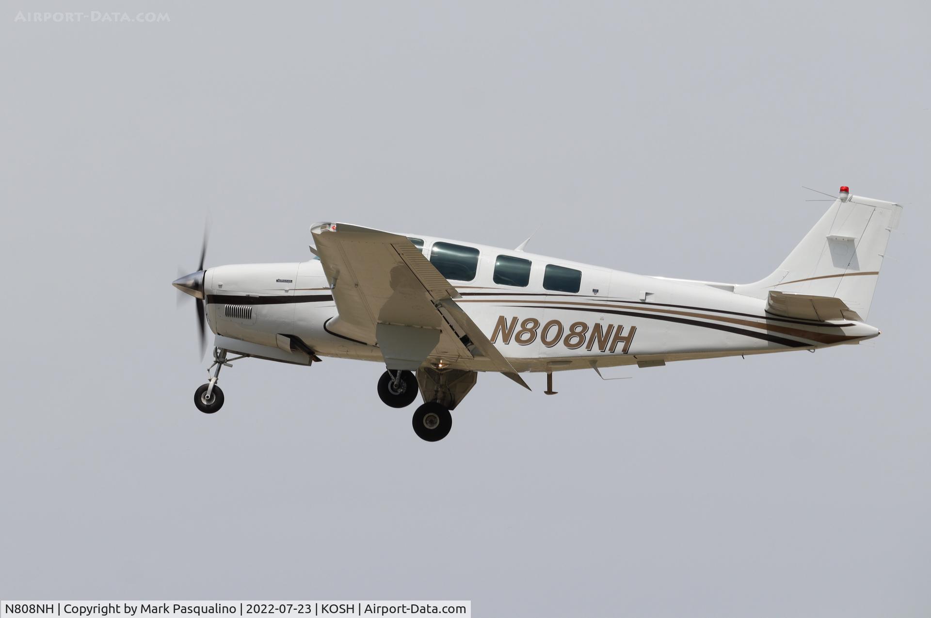 N808NH, Beech A36 Bonanza 36 C/N E-2817, Beech A36