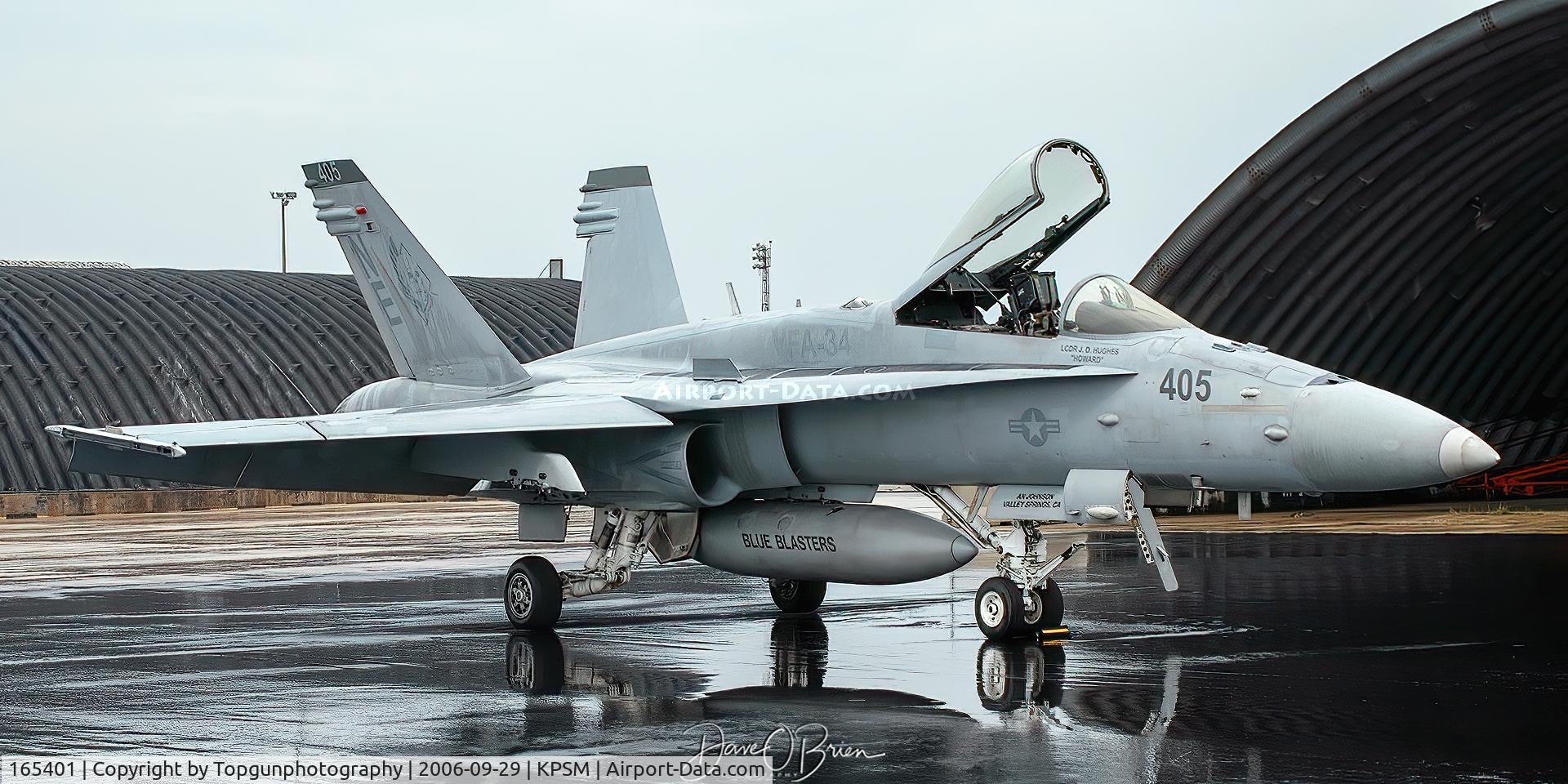 165401, McDonnell Douglas F/A-18C Hornet C/N 1424/C458, Back when a VFA-34 Blueblasters