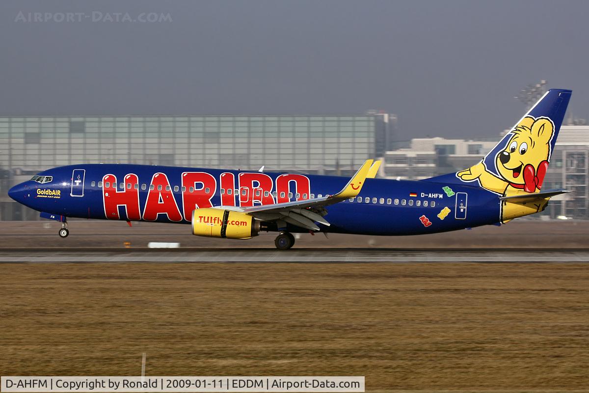 D-AHFM, 2000 Boeing 737-8K5 C/N 27986, at muc