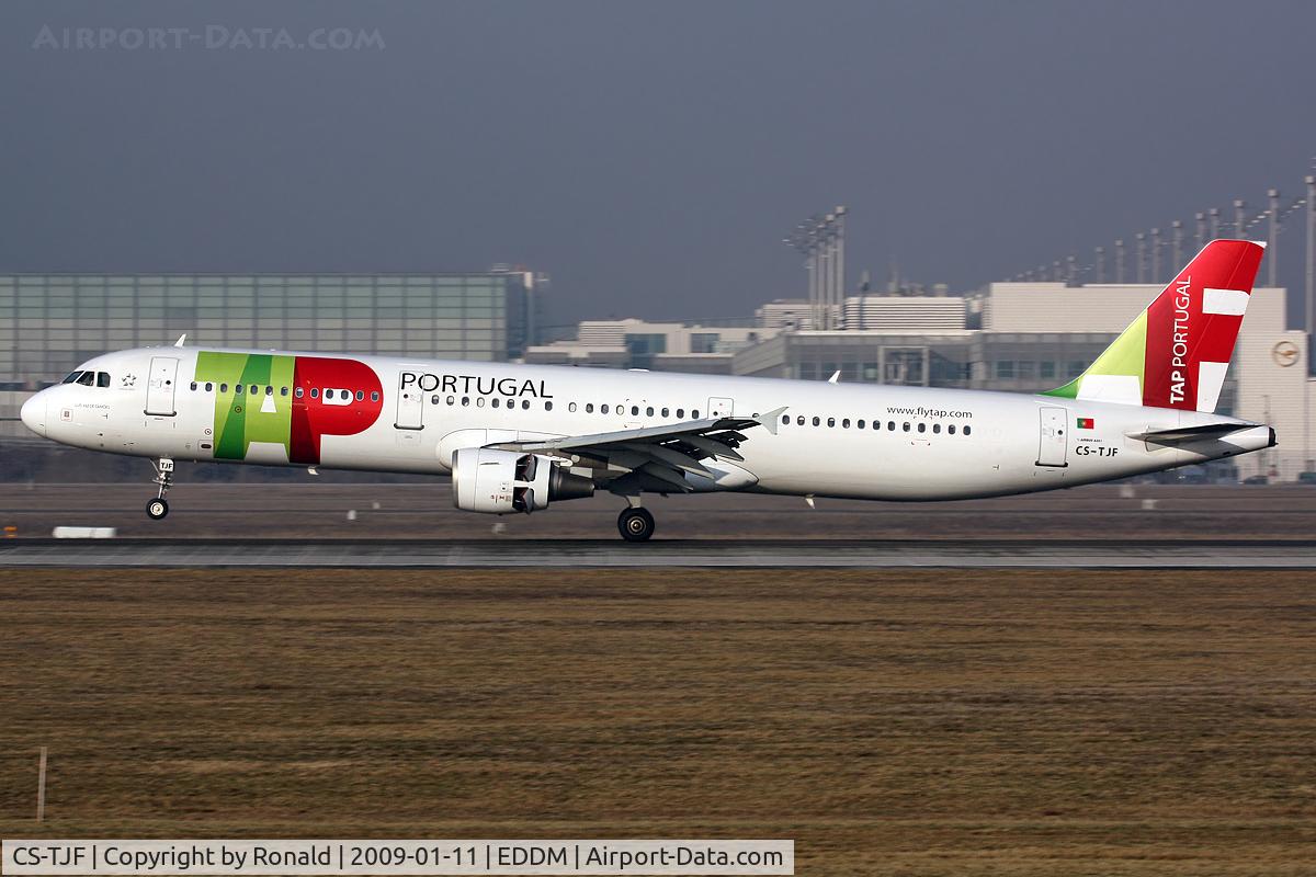 CS-TJF, 2000 Airbus A321-211 C/N 1399, at muc