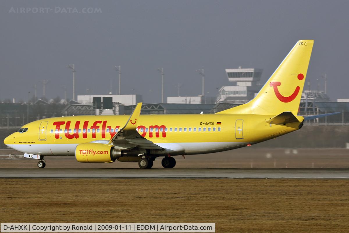 D-AHXK, 2008 Boeing 737-7K5 C/N 35144, at muc