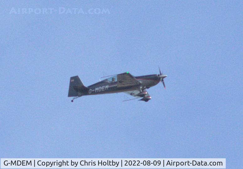 G-MDEM, 2019 Extra EA-300LC C/N LC089, Past Potters Bar, Herts.