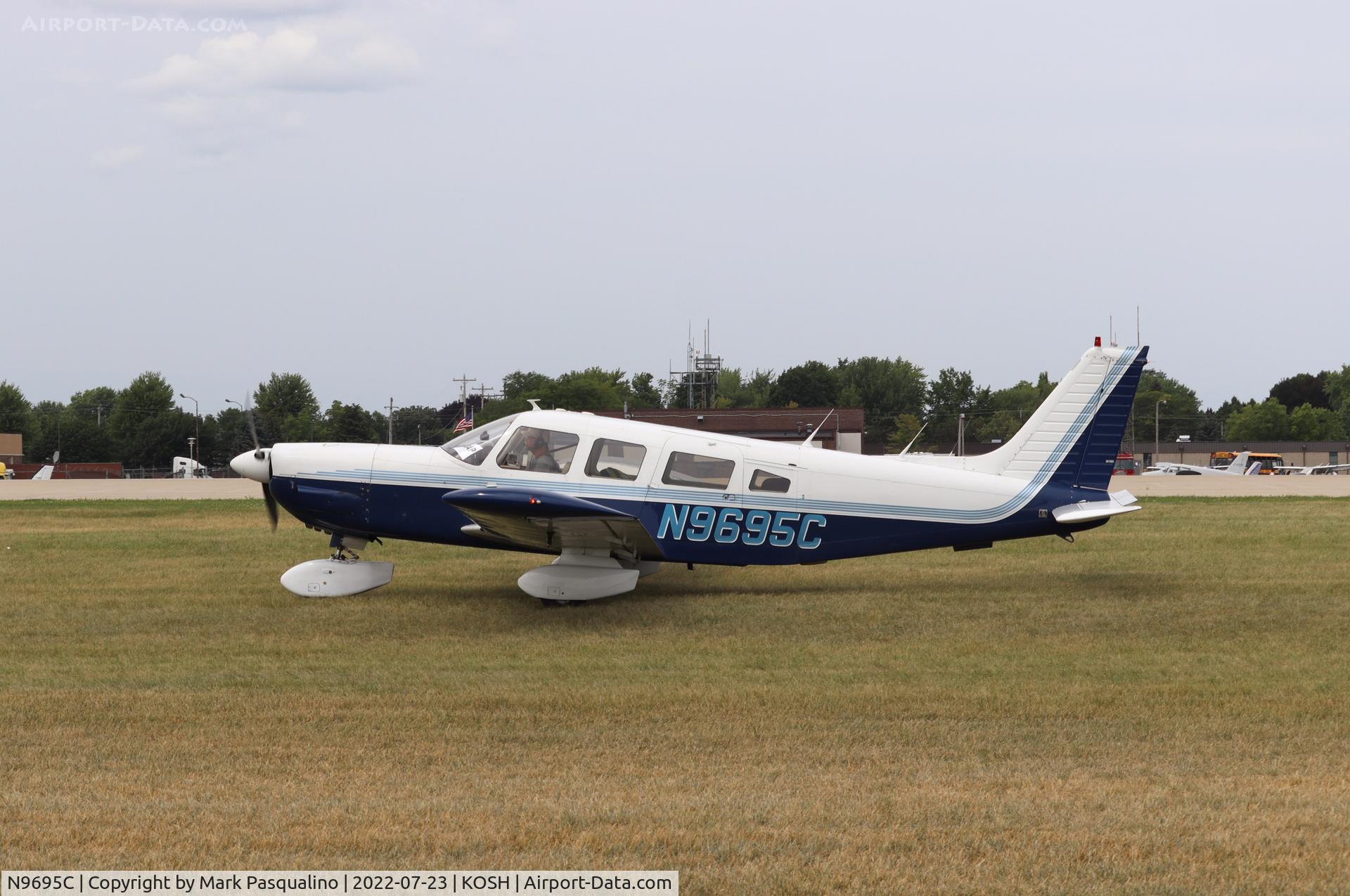 N9695C, 1978 Piper PA-32-300 Cherokee Six C/N 32-7840112, Piper PA-32-300