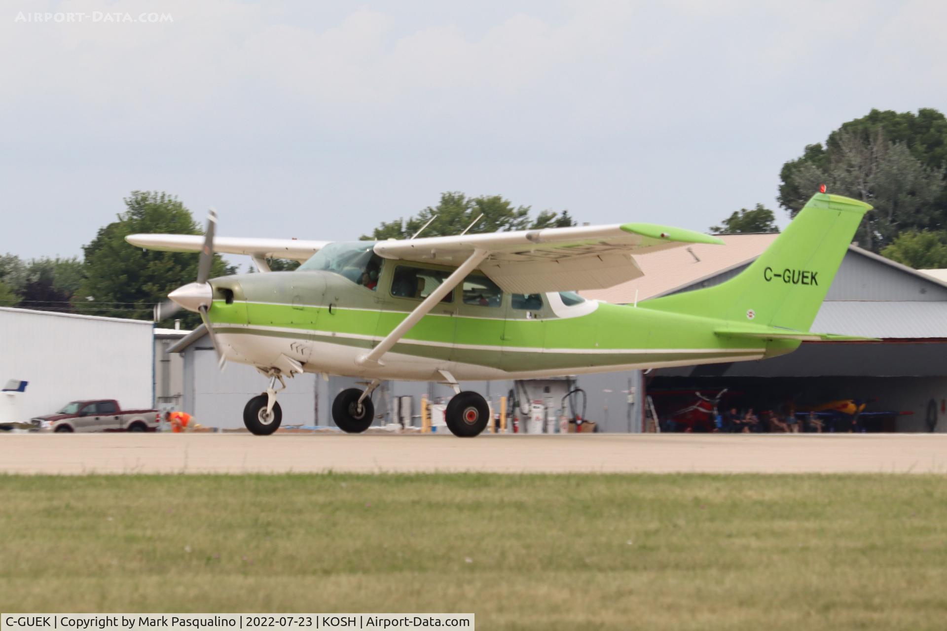 C-GUEK, Cessna P206D Super Skylane C/N P2060564, Cessna P206D