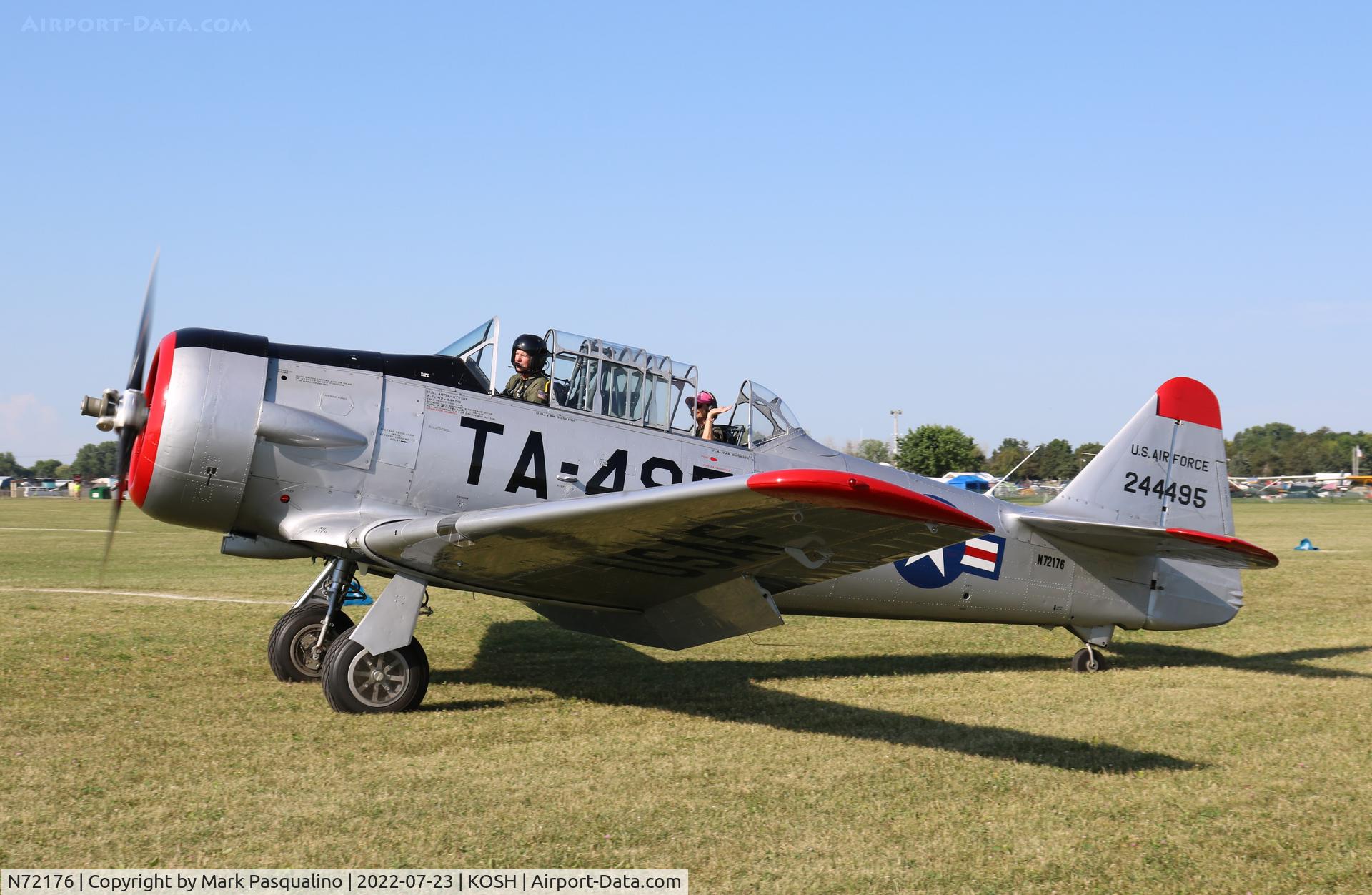 N72176, 1942 North American AT-6D C/N 42-44495, North American AT-6D