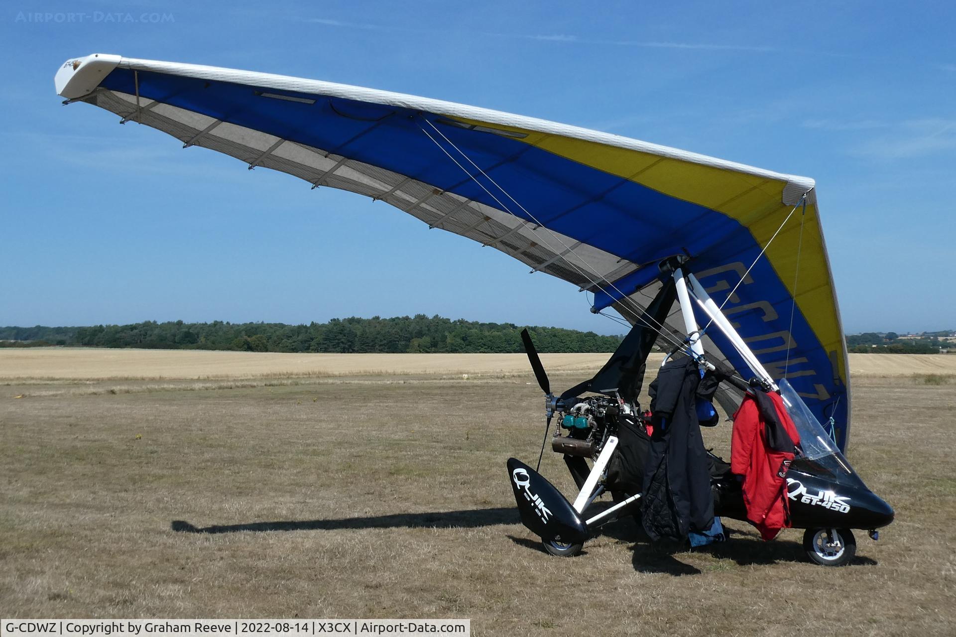 G-CDWZ, 2006 P&M Aviation Quik GT450 C/N 8154, Parked at Northrepps.
