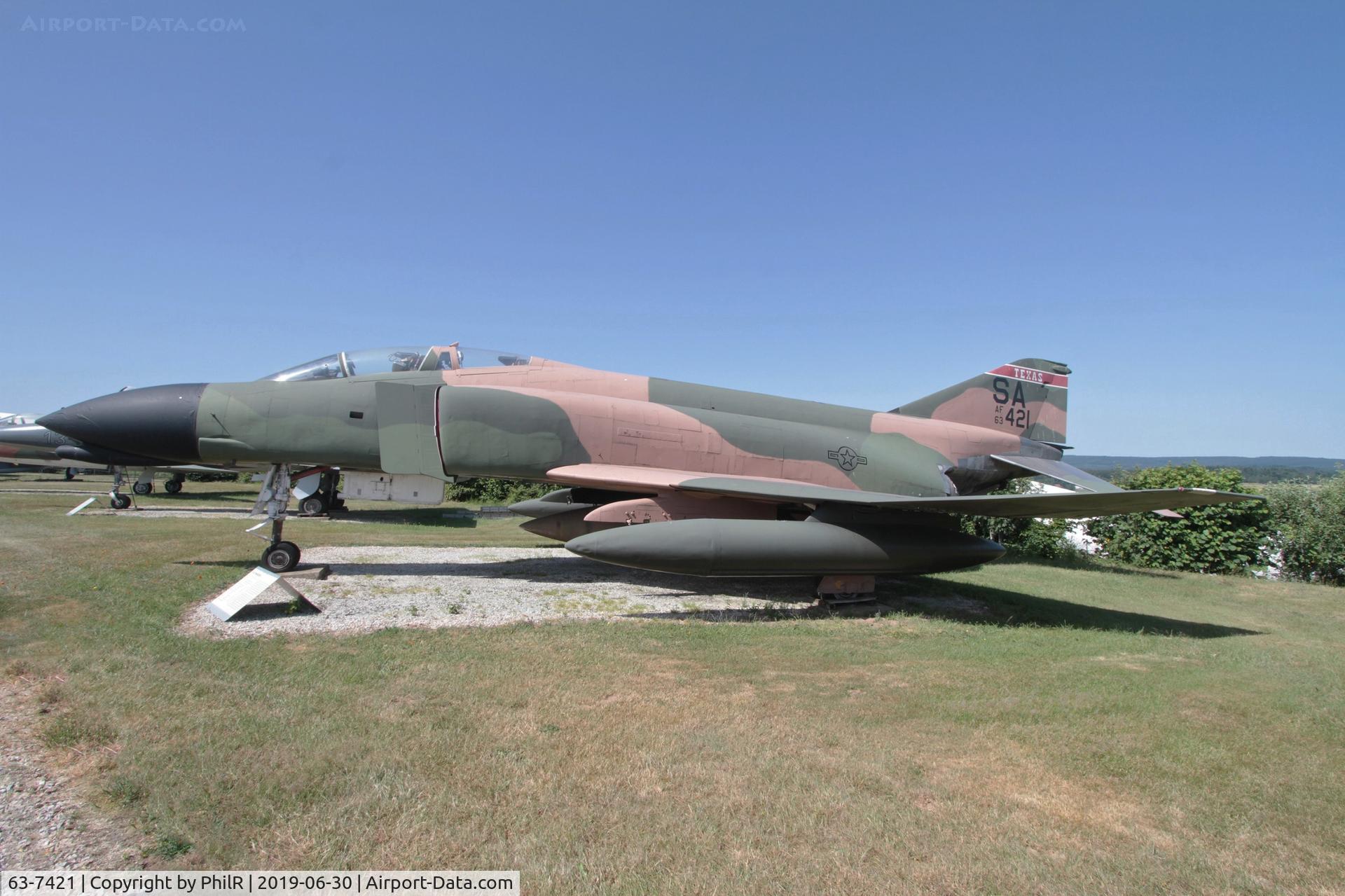 63-7421, 1963 McDonnell F-4C Phantom II C/N 358, 63-7421 1963 McDD F-4C Phantom ll Hermeskeil
