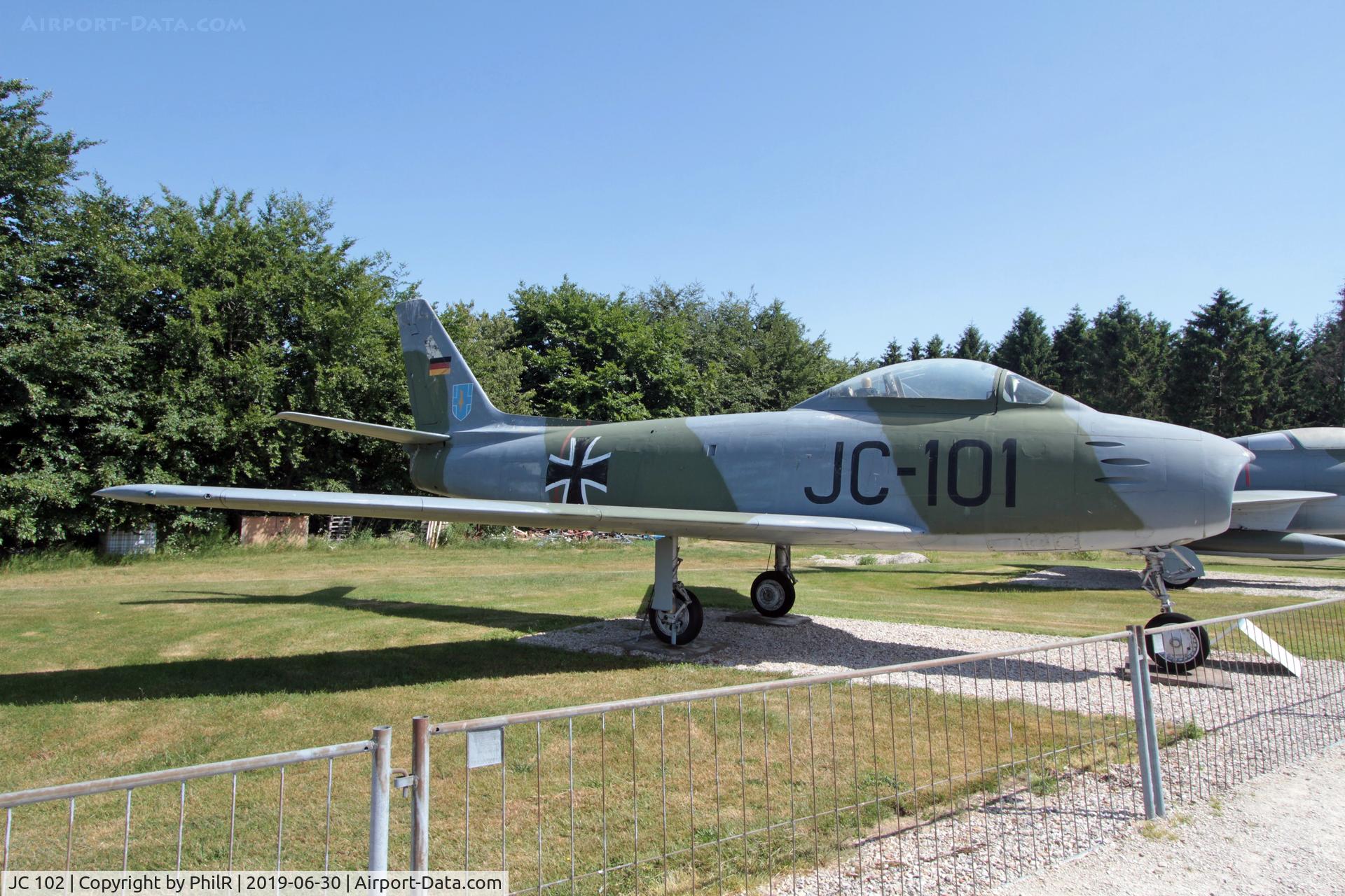 JC 102, Canadair CL-13B Sabre 6 C/N S6-1691, JC+101 1953 Canadair Sabre Mk.6 WGAF Hermeskeil