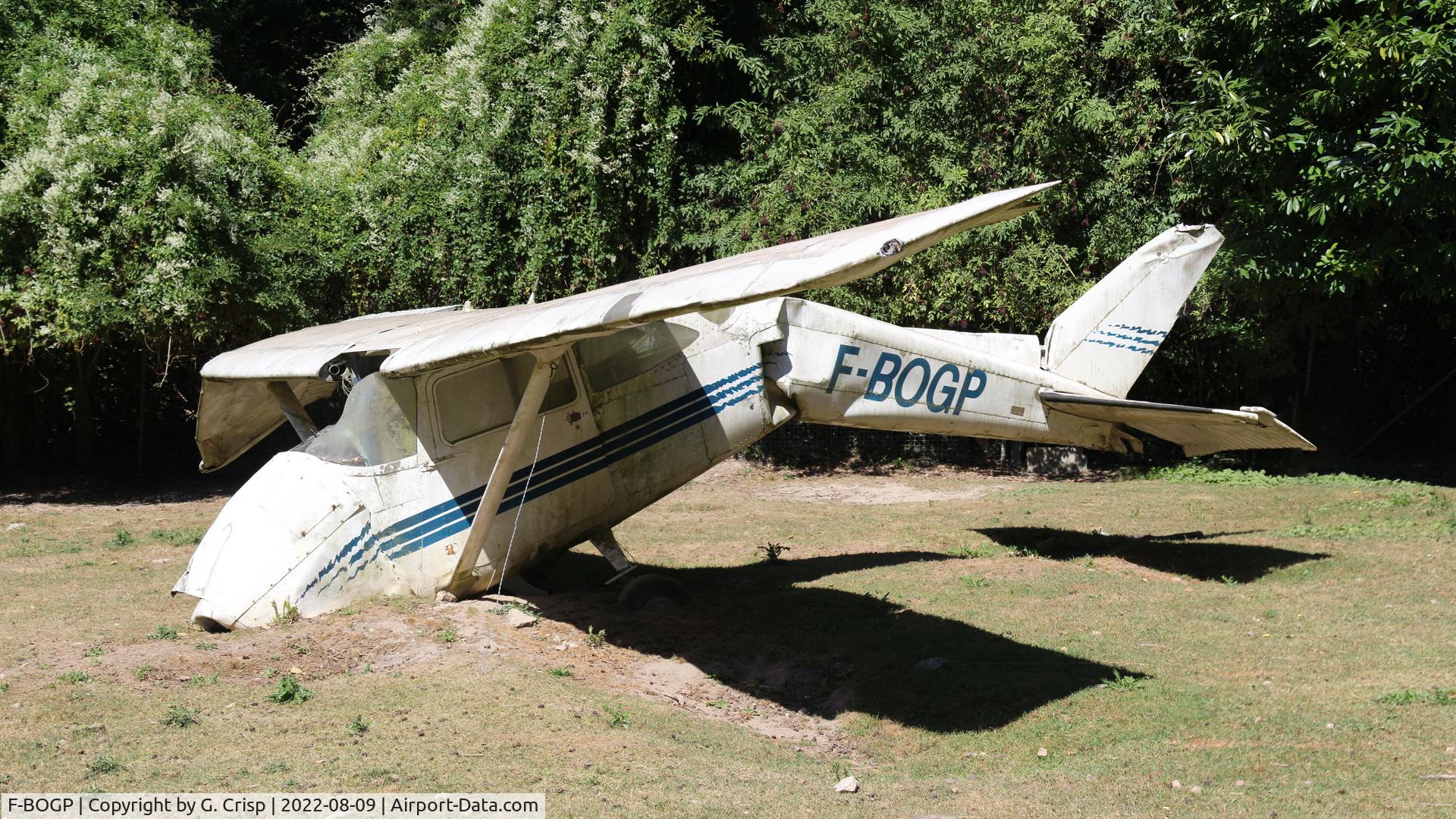 F-BOGP, Reims-cessna F172H C/N F172-0371, 