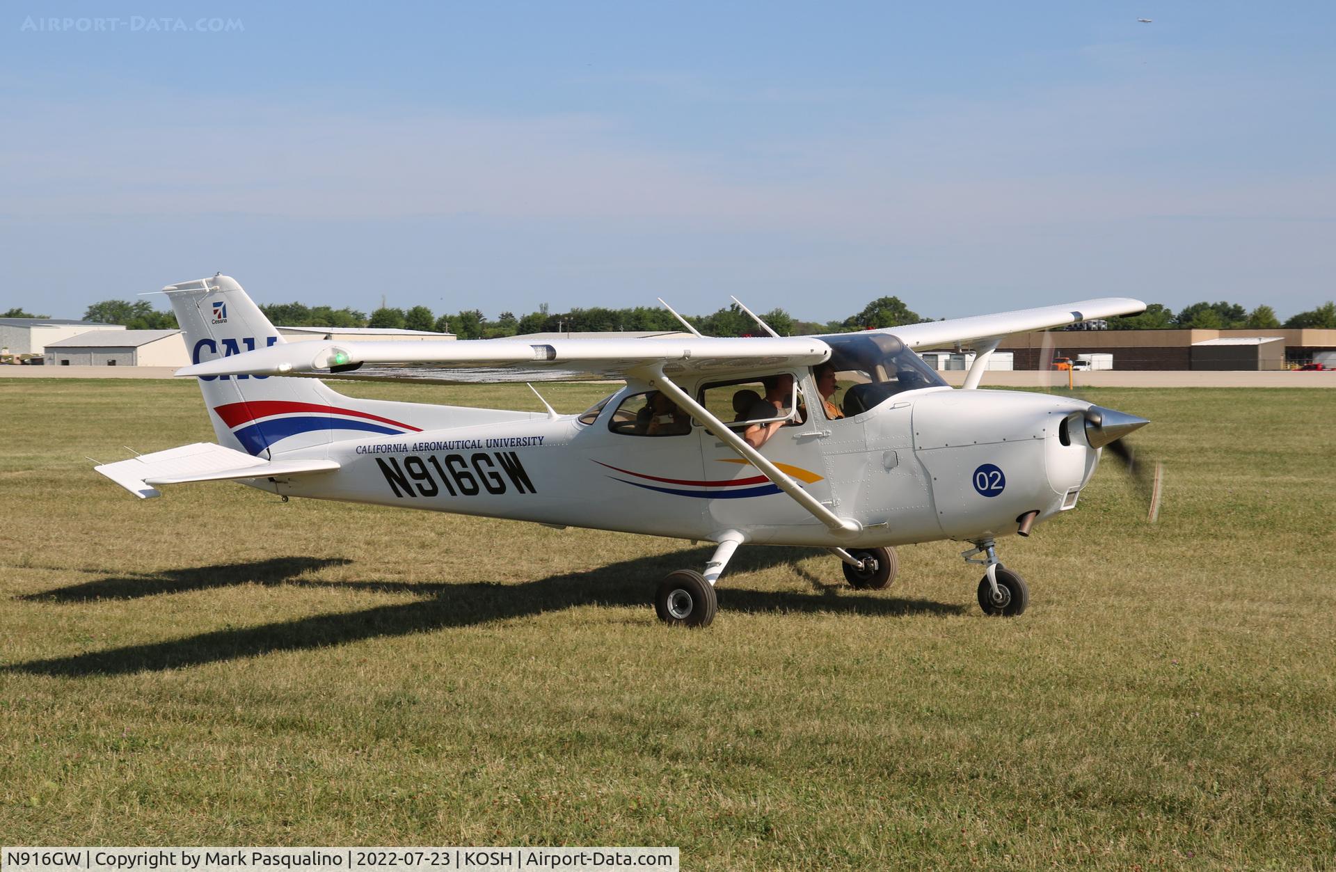 N916GW, 2021 Cessna 172S C/N 172S12760, Cessna 172S