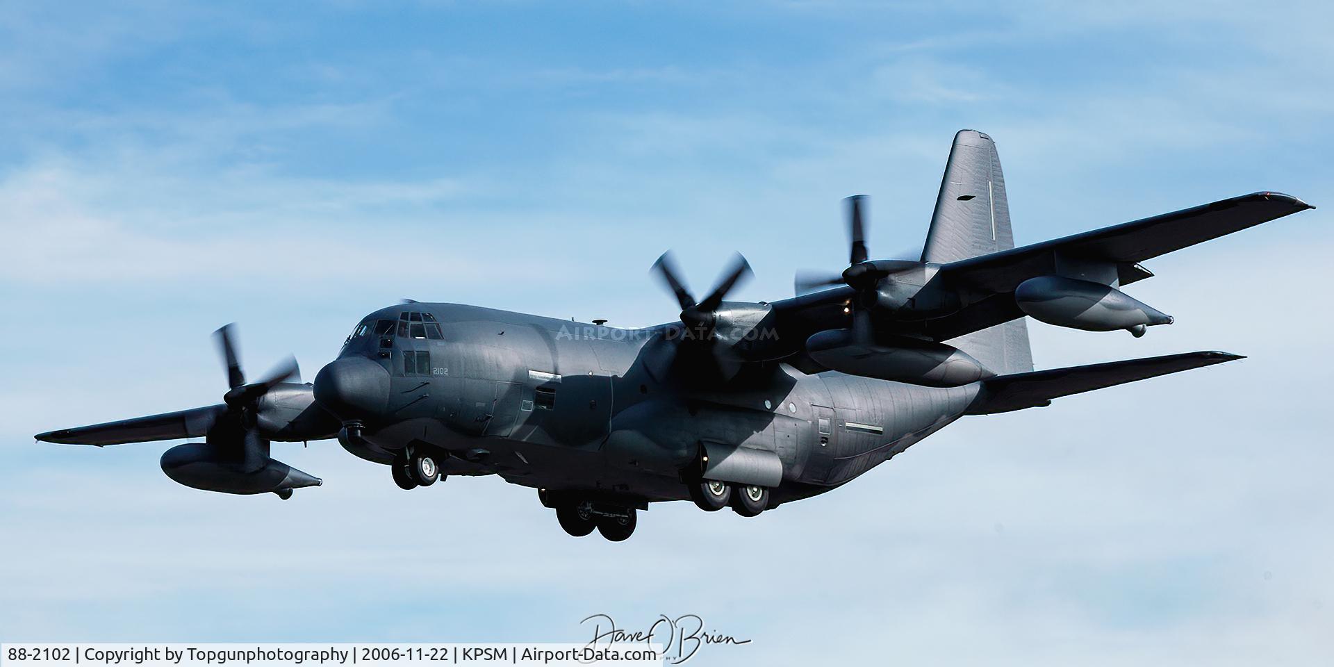 88-2102, 1988 Lockheed HC-130N Hercules C/N 382-5210, KING61 working the pattern at Pease