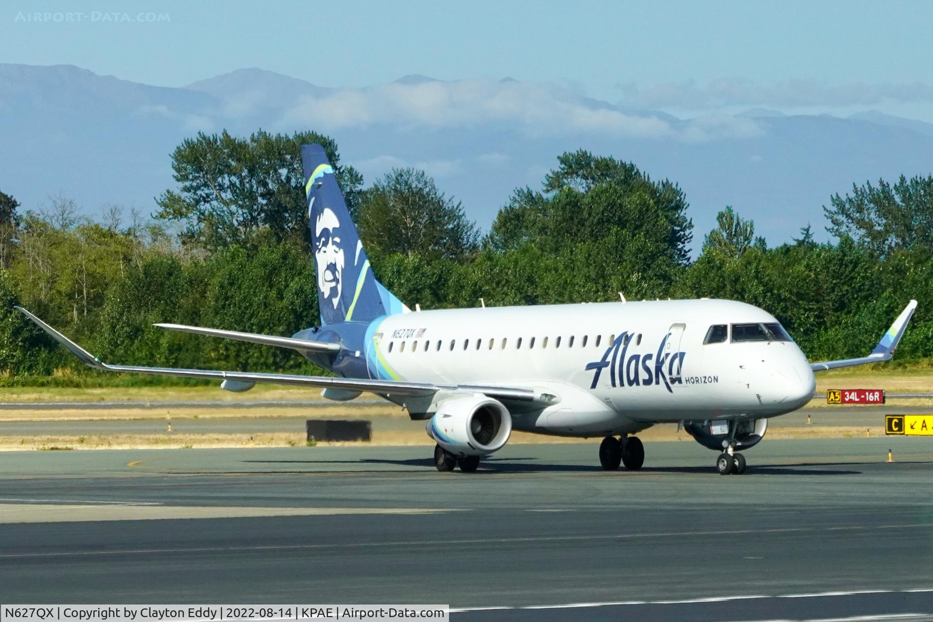 N627QX, 2017 Embraer 175LR (ERJ-170-200LR) C/N 17000679, Paine Field Washington 2022.