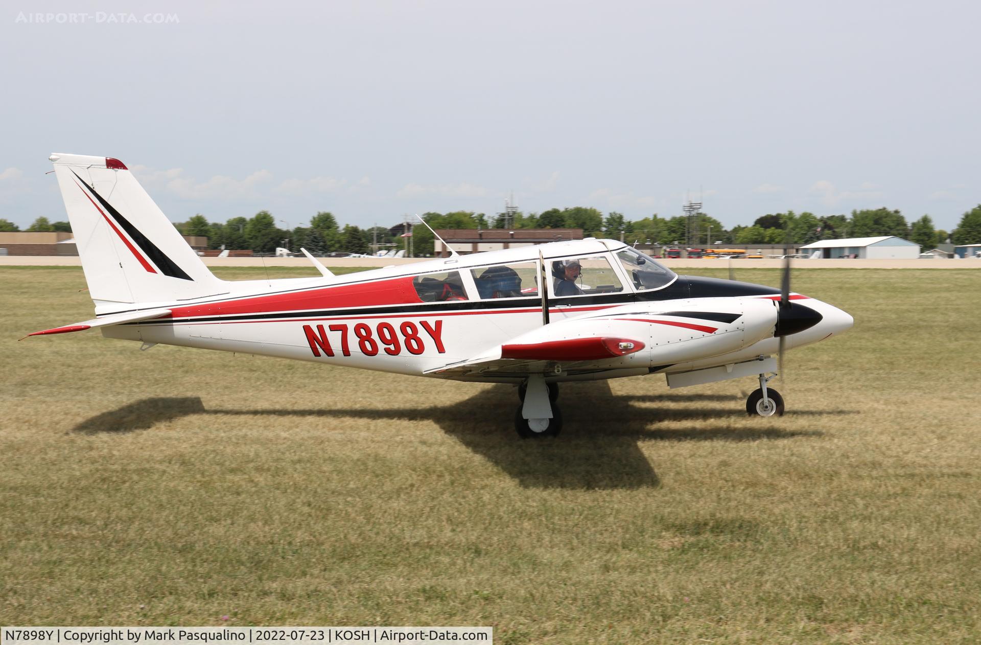 N7898Y, 1966 Piper PA-30 Twin Comanche C/N 30-986, Piper PA-30