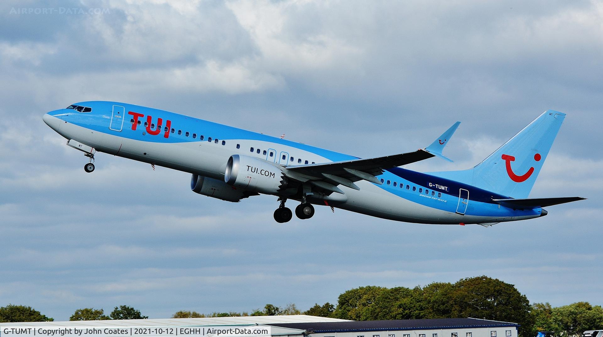 G-TUMT, 2018 Boeing 737-8 MAX C/N 44594, Departing off 26