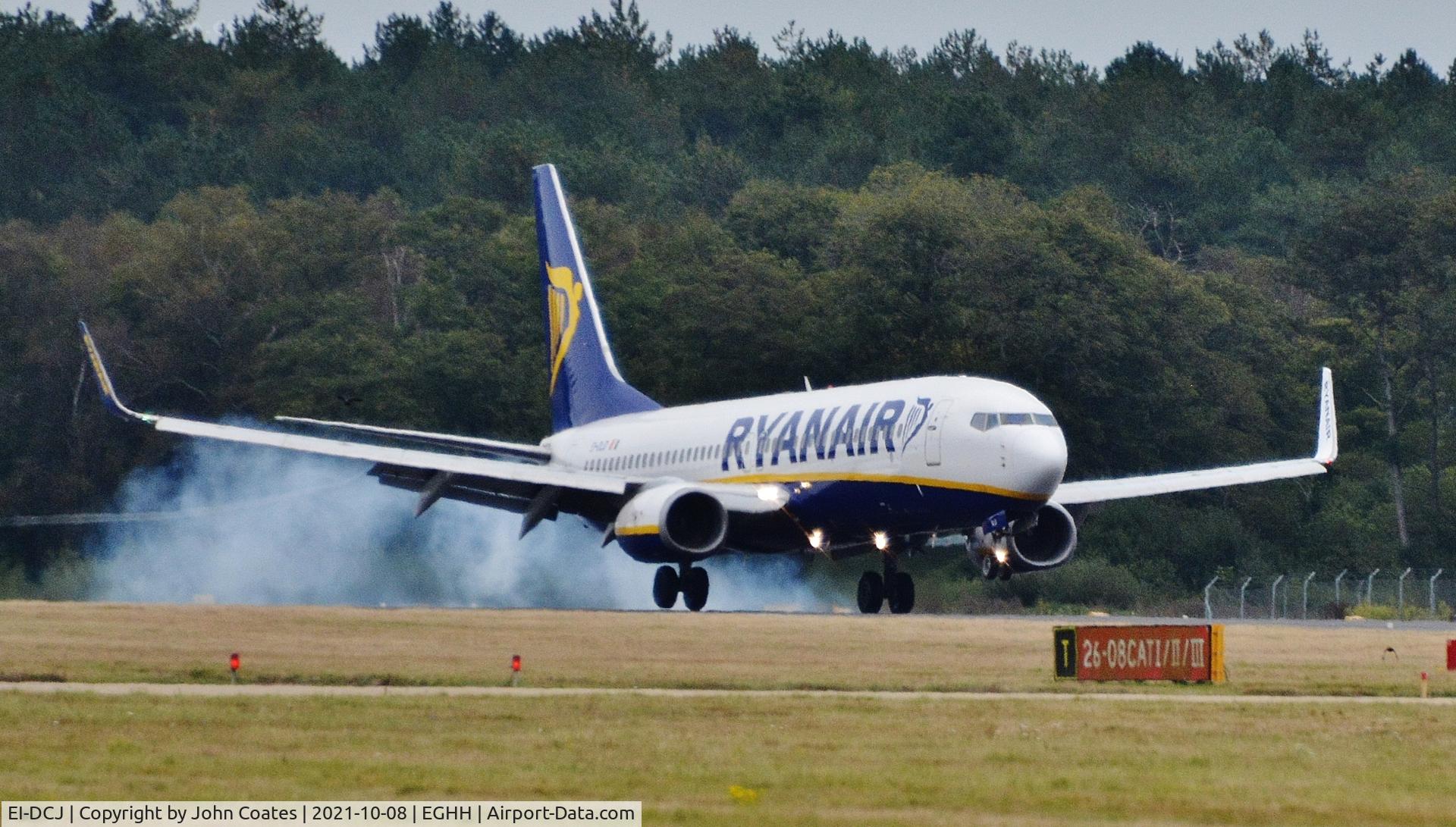 EI-DCJ, 2004 Boeing 737-8AS C/N 33564, Heavy landing