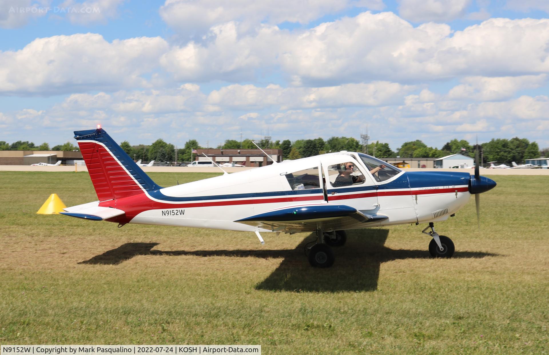 N9152W, 1966 Piper PA-28-235 C/N 28-10784, Piper PA-28-235