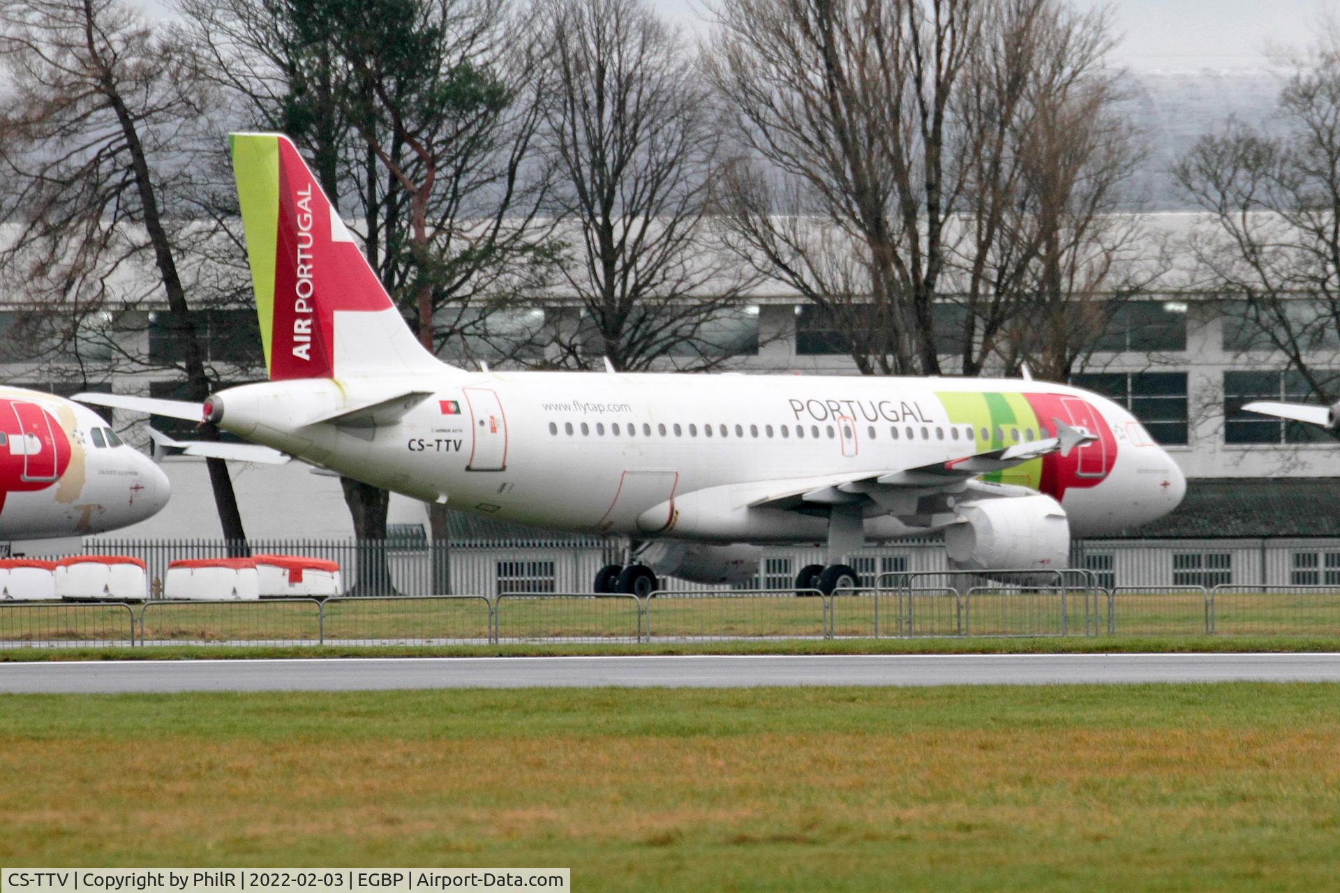 CS-TTV, 2002 Airbus A319-112 C/N 1718, CS-TTV 2002 Airbus A319-100 TAP Kemble